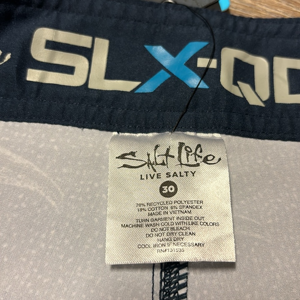 Brand🆕🔥😍🔥 SALT LIFE boardshorts - Picture 4 of 17